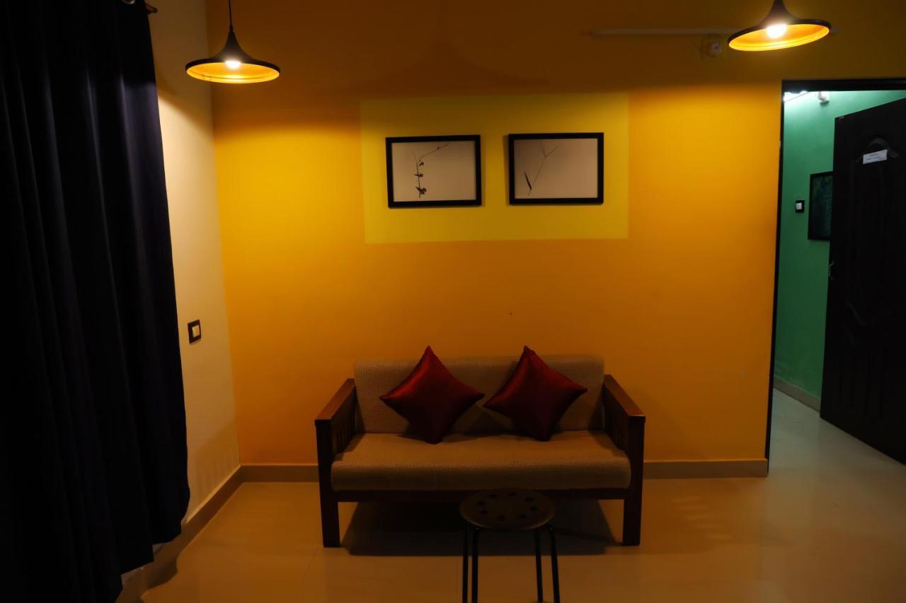 Airport Cochin Grand Residency , Nedumbassery Angamali Ngoại thất bức ảnh