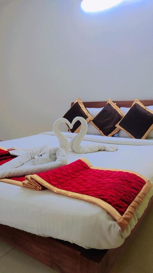 Airport Cochin Grand Residency , Nedumbassery Angamali Ngoại thất bức ảnh